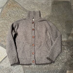 Faherty horse sweater size xs/s
